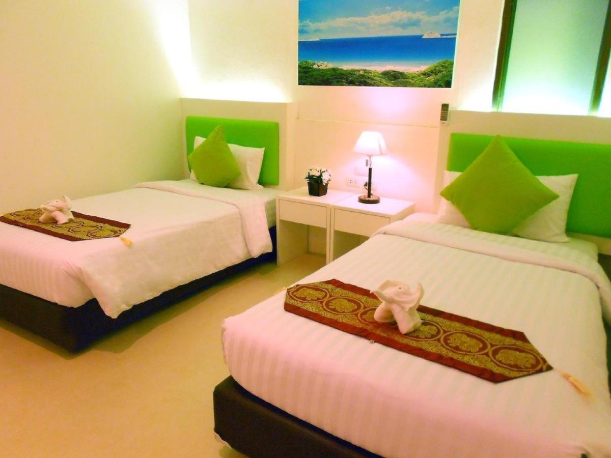 Armoni Patong Beach Hotel Luaran gambar